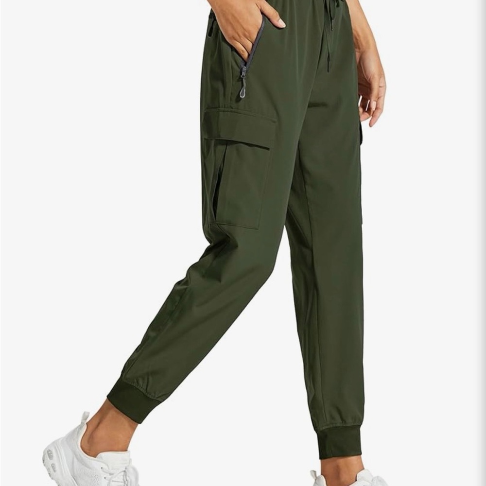 Olive Green Women's Cargo Jogger Pants
